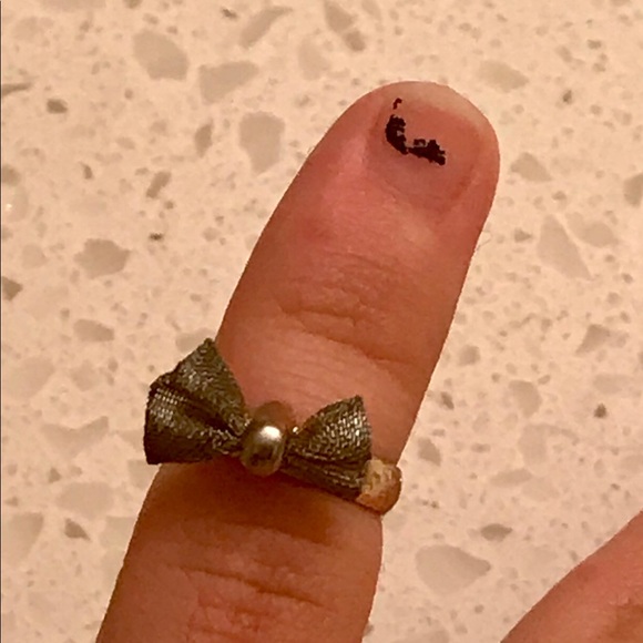 Gold Bow Kids Ring - Picture 2 of 2